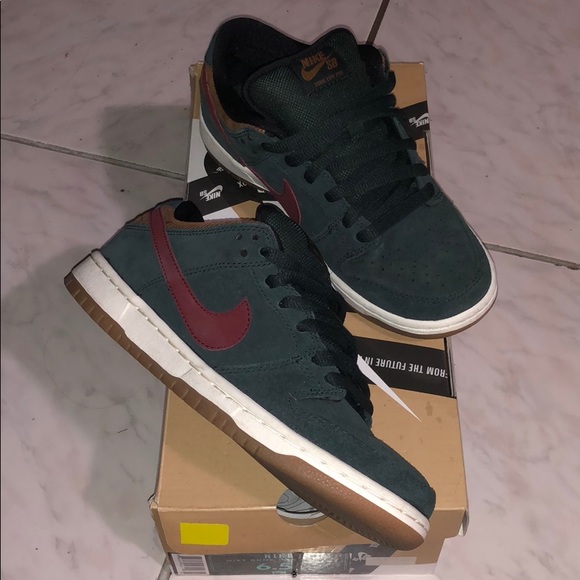 nike dunk sb corduroy